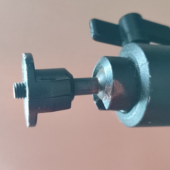 Manfrotto Tripod w/ Ballhead - Picture 8 of 8